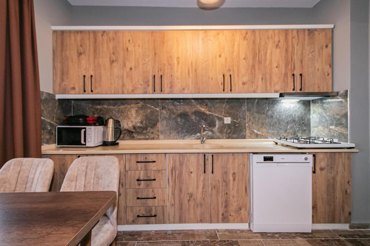Apartament Lara *